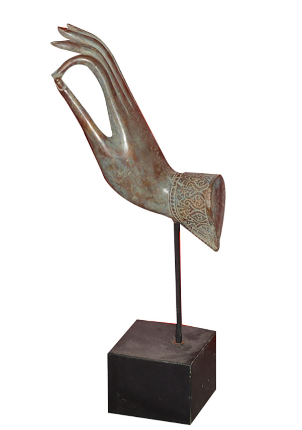 Main de bouddha en bronze  